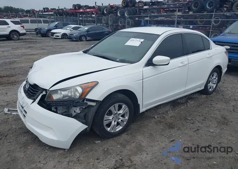 2008 Honda Accord 2.4 Lx-P z USA, uszkodzony, nr VIN JHMCP26458C011647